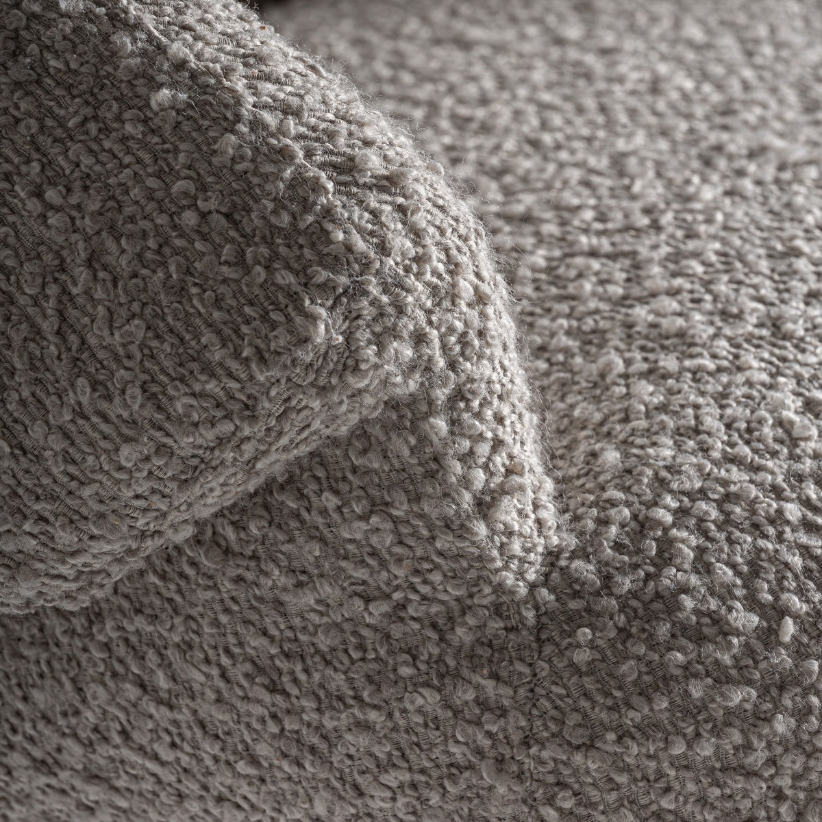 ЖАКАРДОВ СТОЛ СИВ