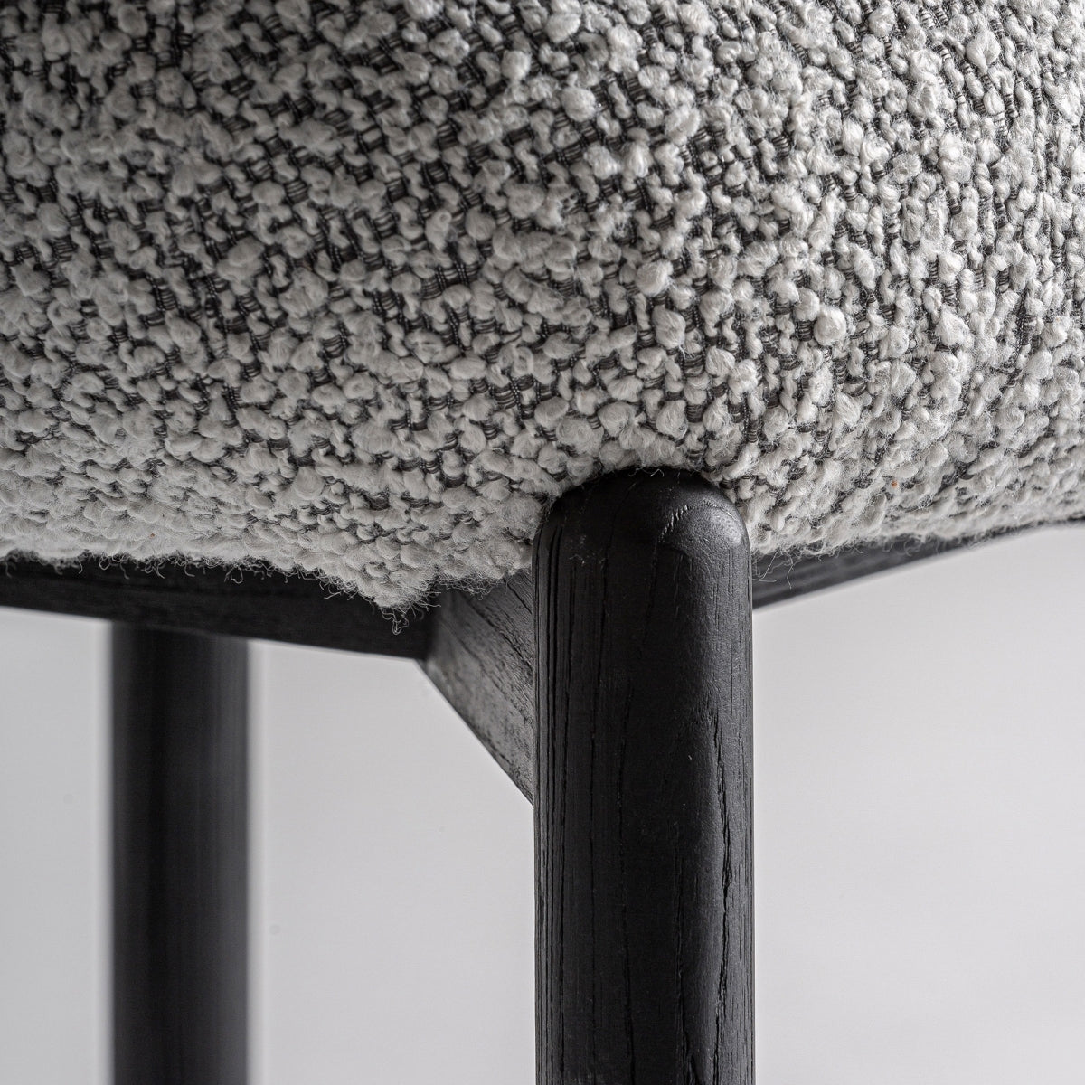 ЖАКАРДОВ СТОЛ ЧЕРЕН