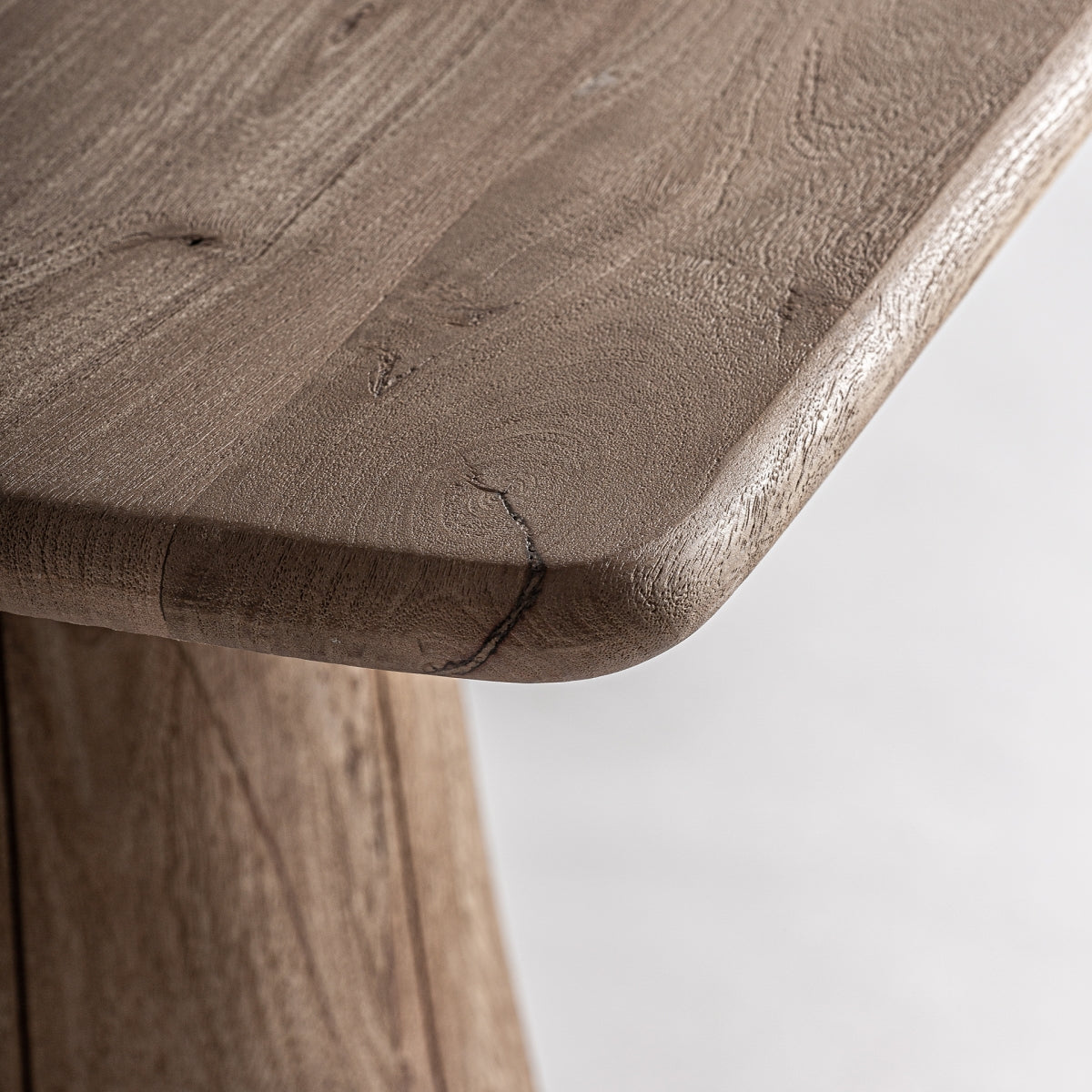 ЖАКАРДОВА ТРАПЕЗАРНА МАСА *70