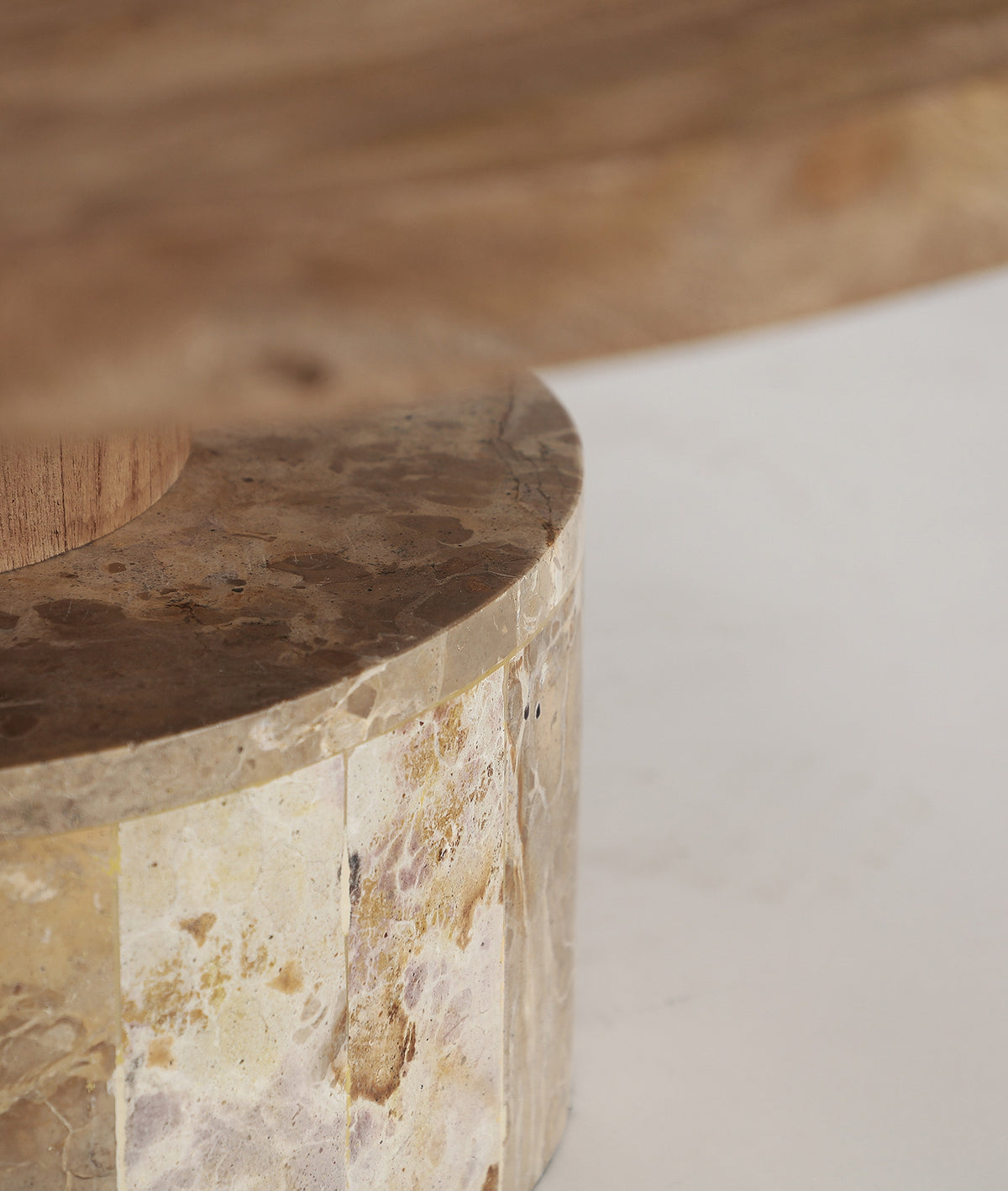 VAYRES COFFEE TABLE