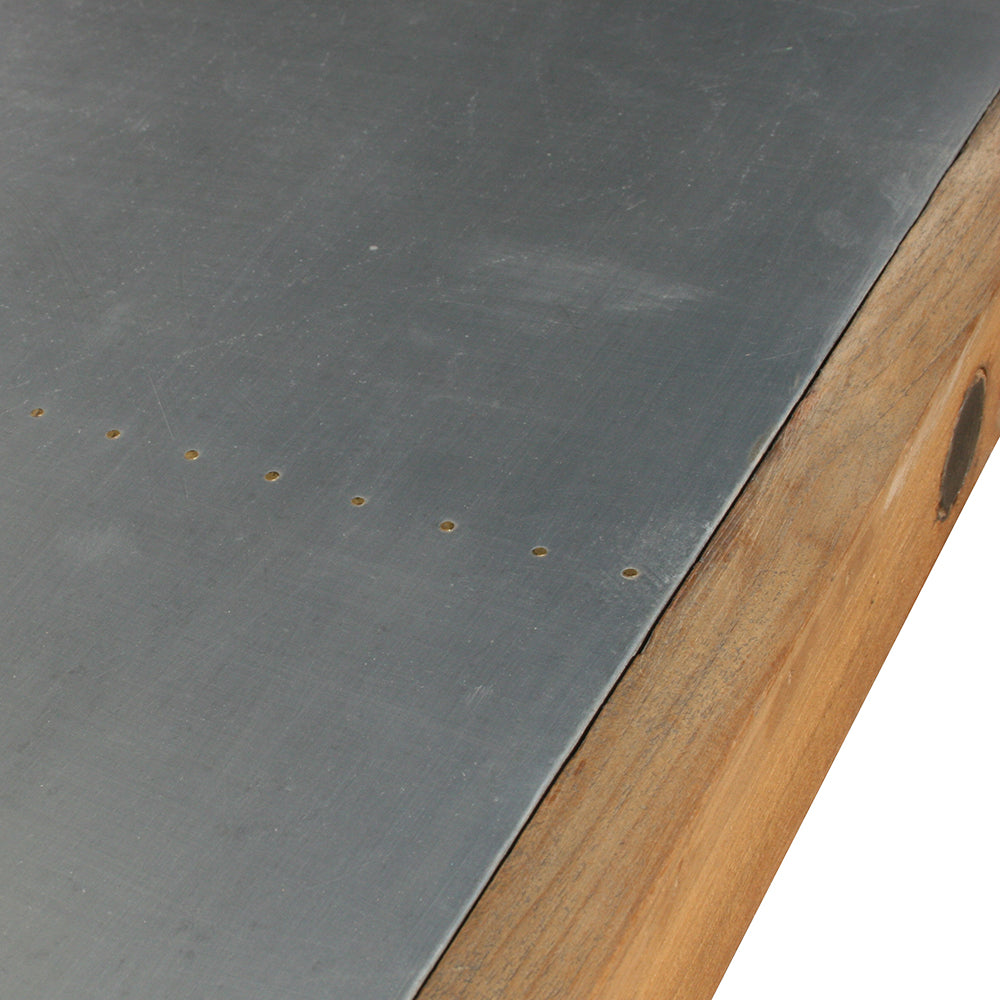 MADEIRA IRON BAR МАСА