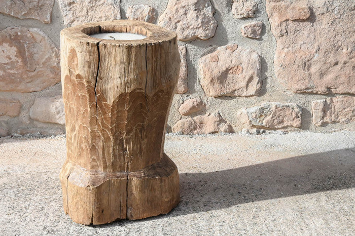 Свещ от тиково дърво