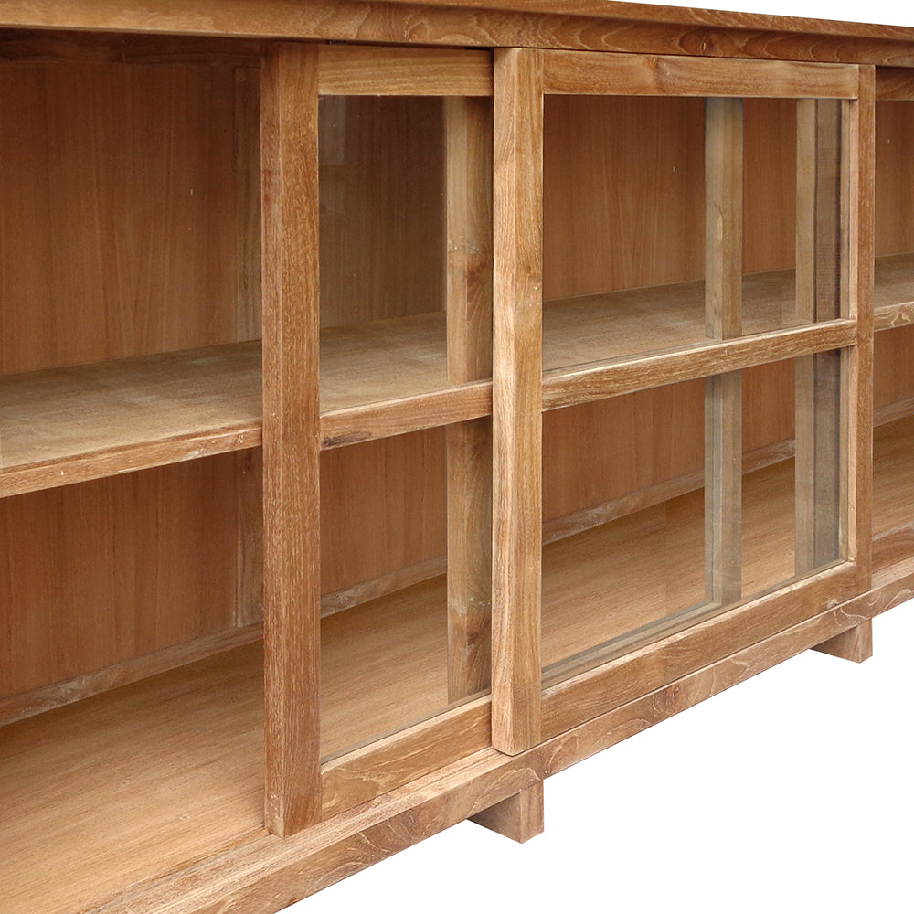 ИМАМ СТЪКЛЕН БЮФФ 