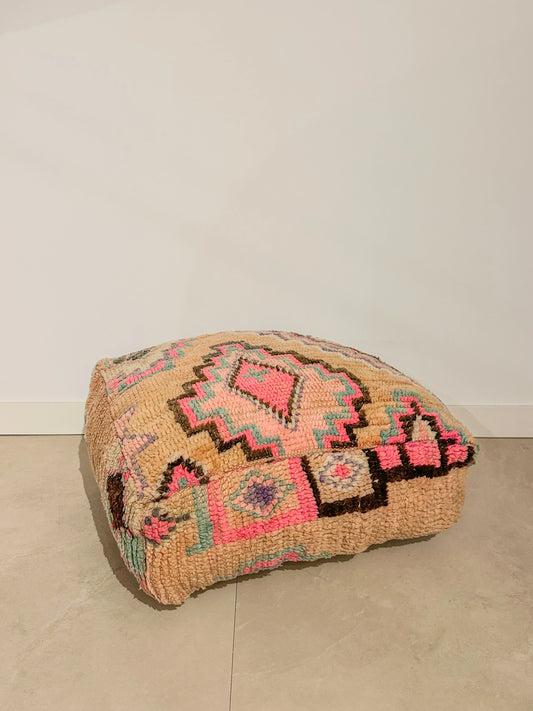 MAROCCAN WOOL POOF 43