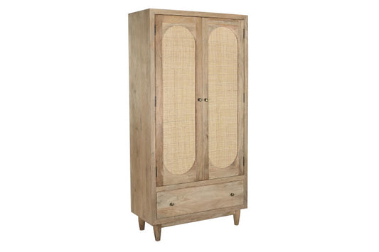 МАМА Е ЗАТВОРЕНА 