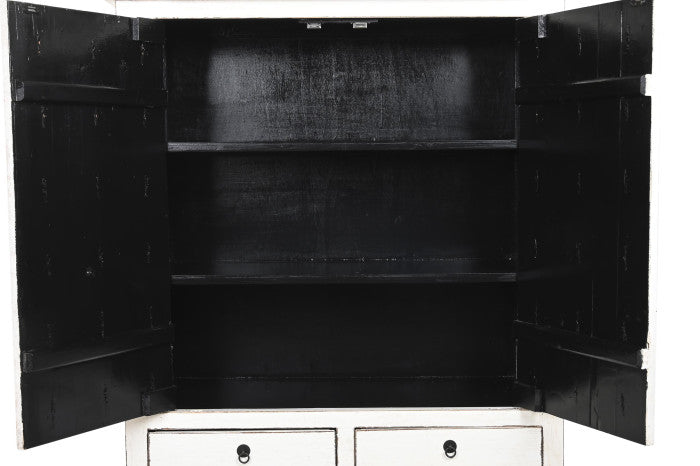 ЛАКИРАН БЯЛ 