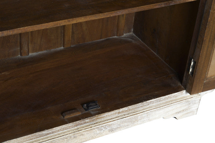 ОГЛЕДАЛЕН БЮФТ 