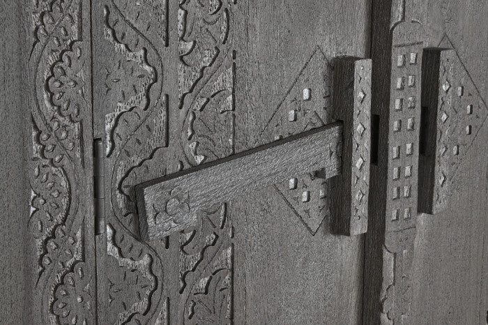 РЕЗБЕН СИВ ГАРДЕРОФ