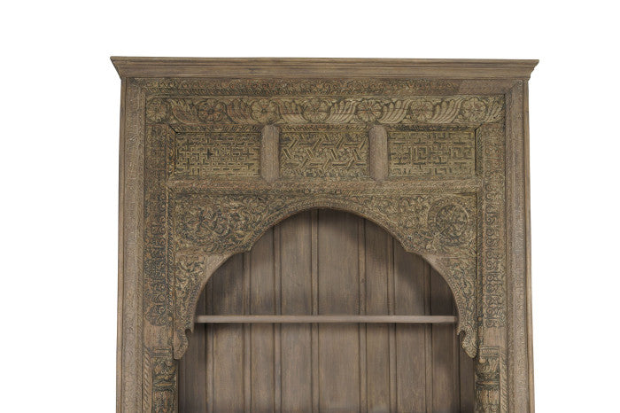 УНИКАЛЕН ЕТАЖЕР CARVE