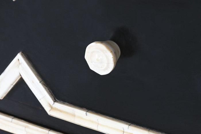 УНИКАЛЕН КОСТЕН СКРИН