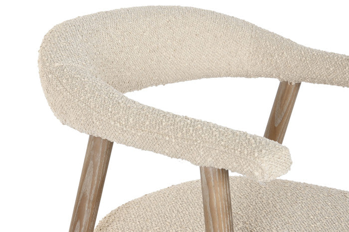 СТОЛ В ЦВЕТНО БЯЛО 