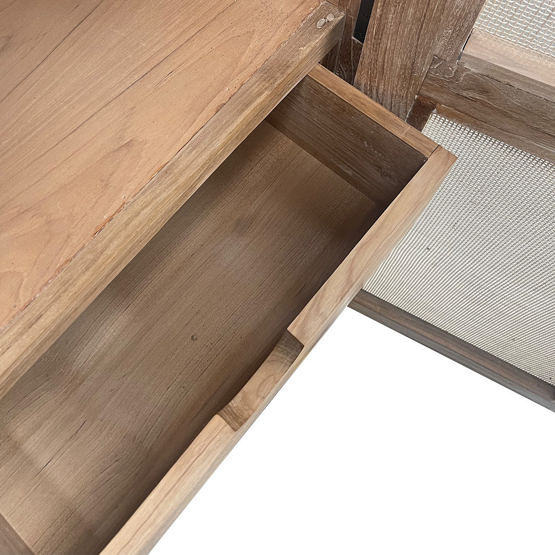 РАТАНОВ ГАРДЕРОБ IMAM