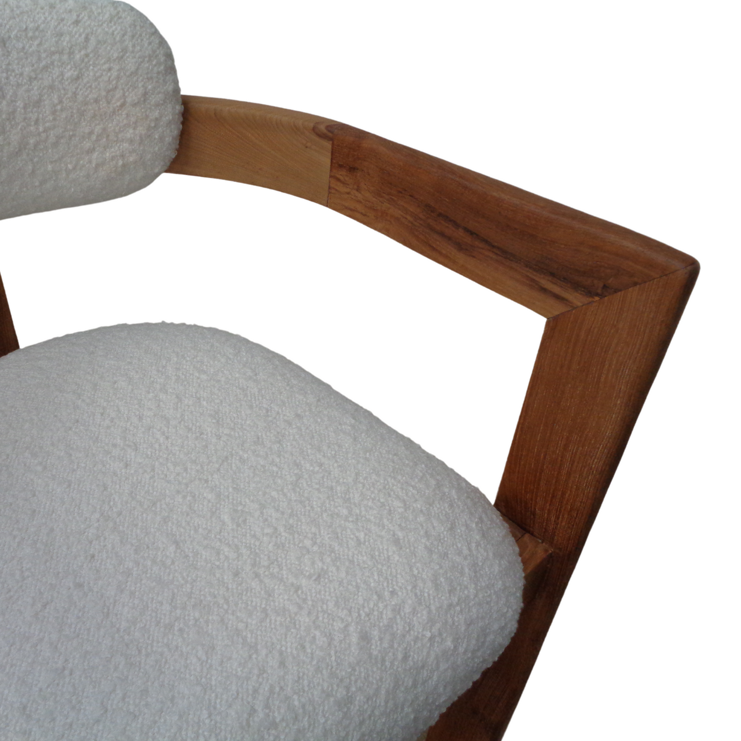 ЖОЛИ С БУКЛЕ