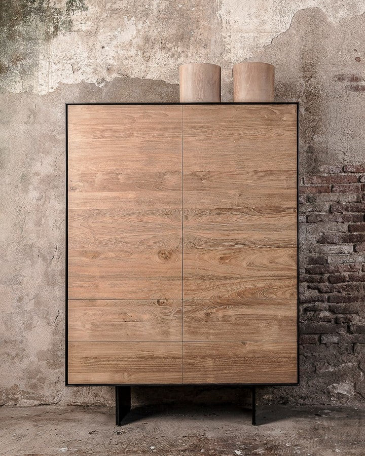 Шкаф от тиково дърво GEOX 