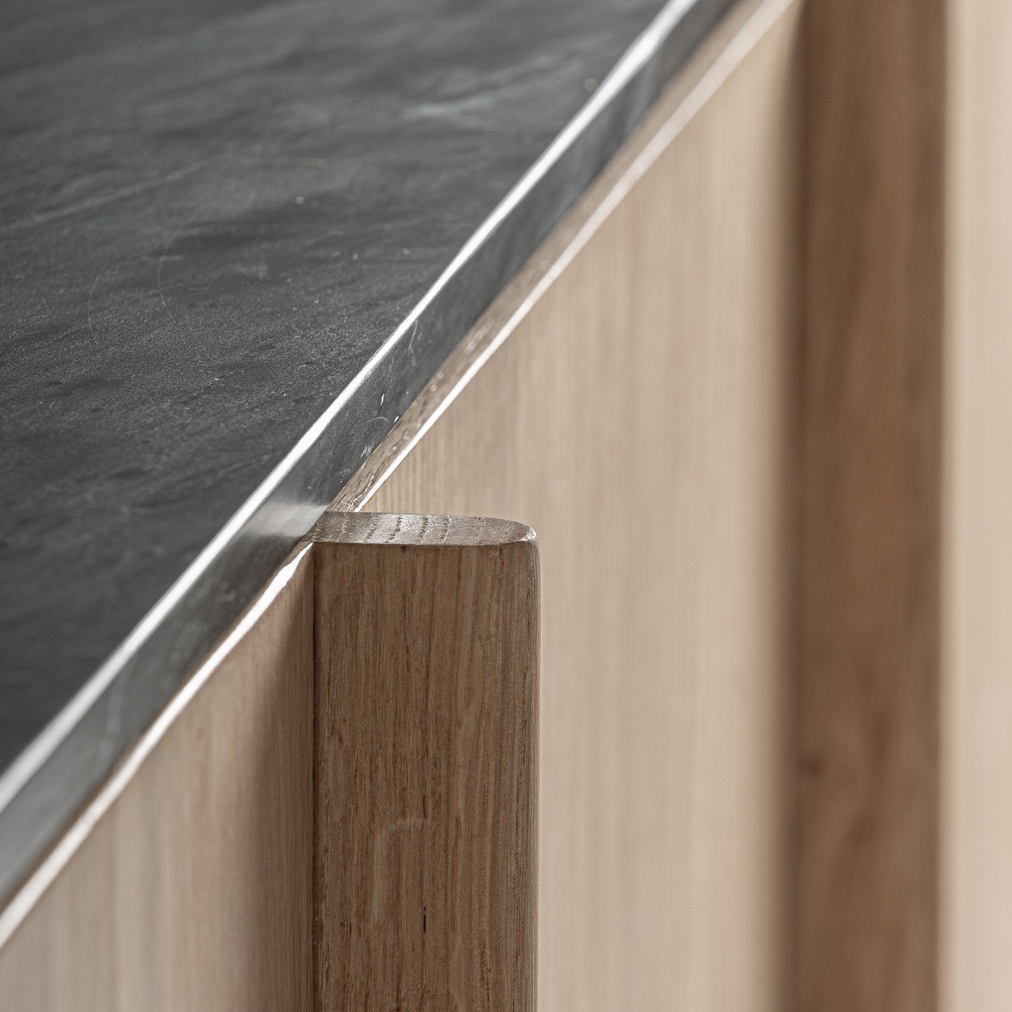 NARA SIDEBOARD