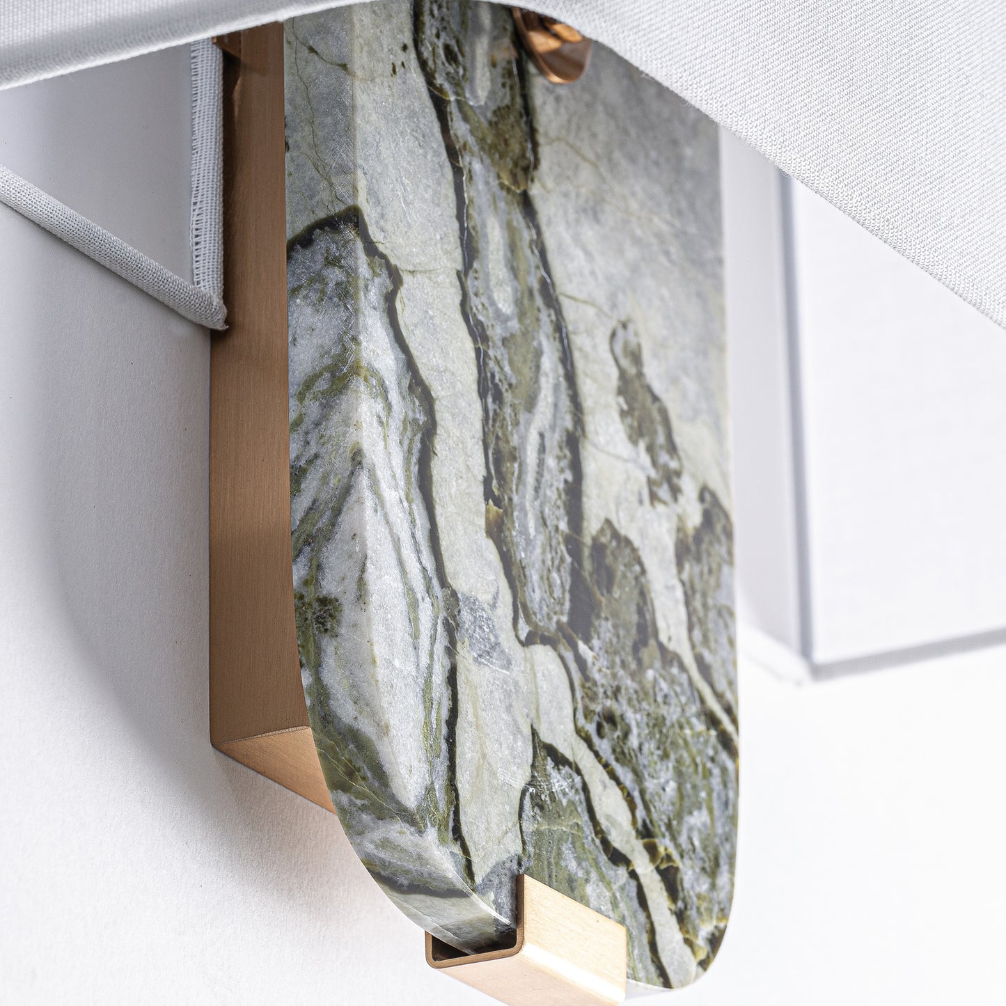 GLAESE MARBLE WALL LAMP