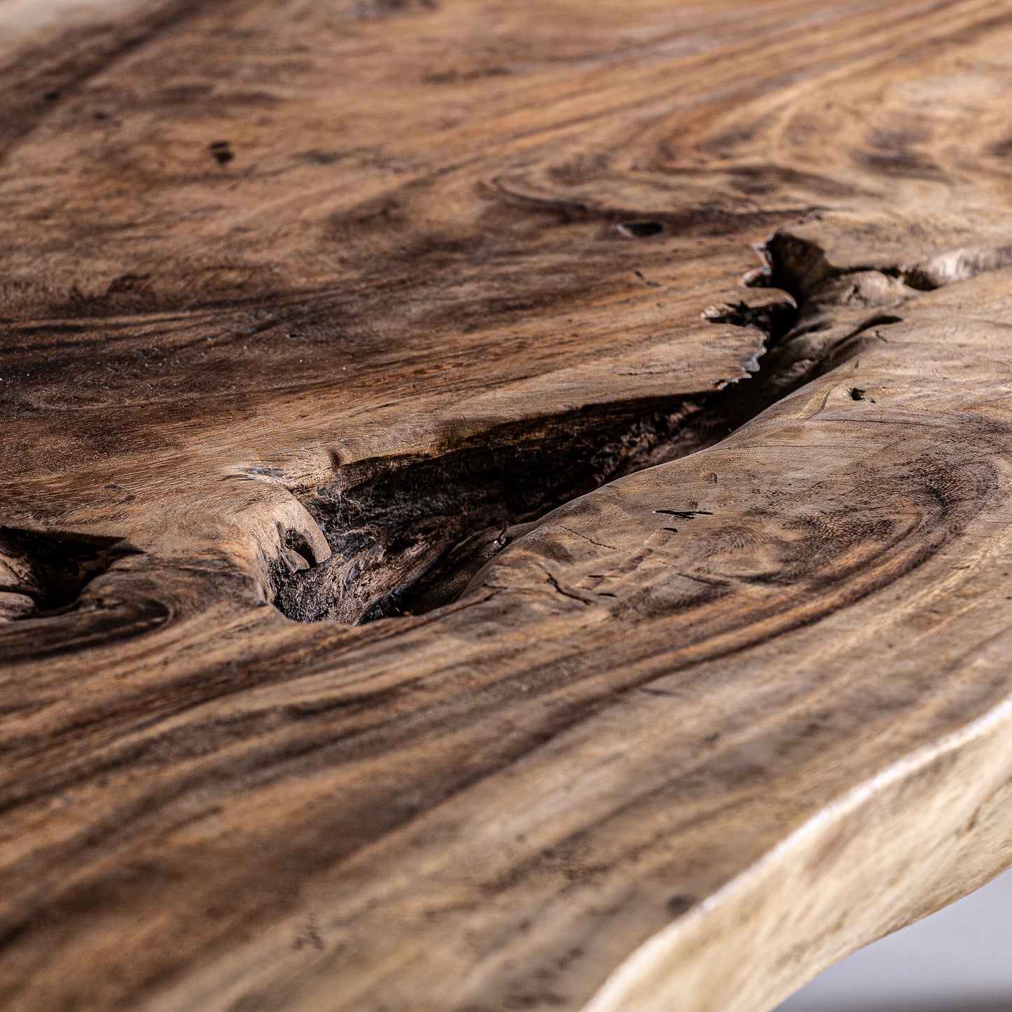 YELKI CONSOLE TABLE 220cm