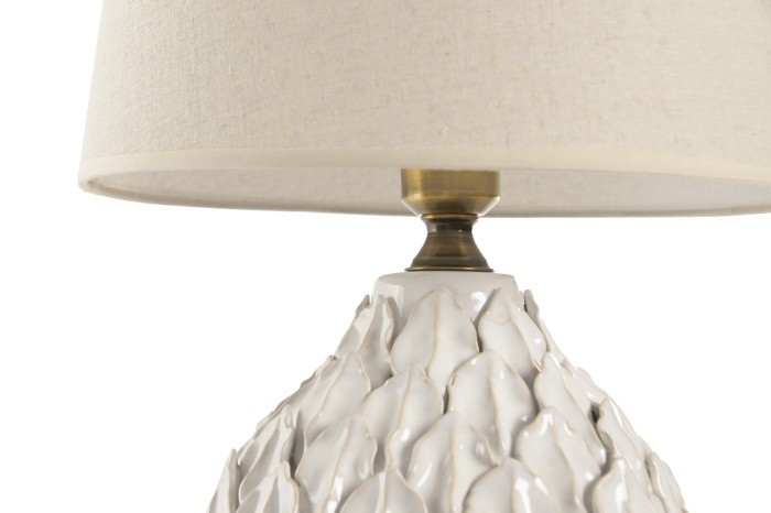 PORCELAINE & LINEN TABLE LAMP