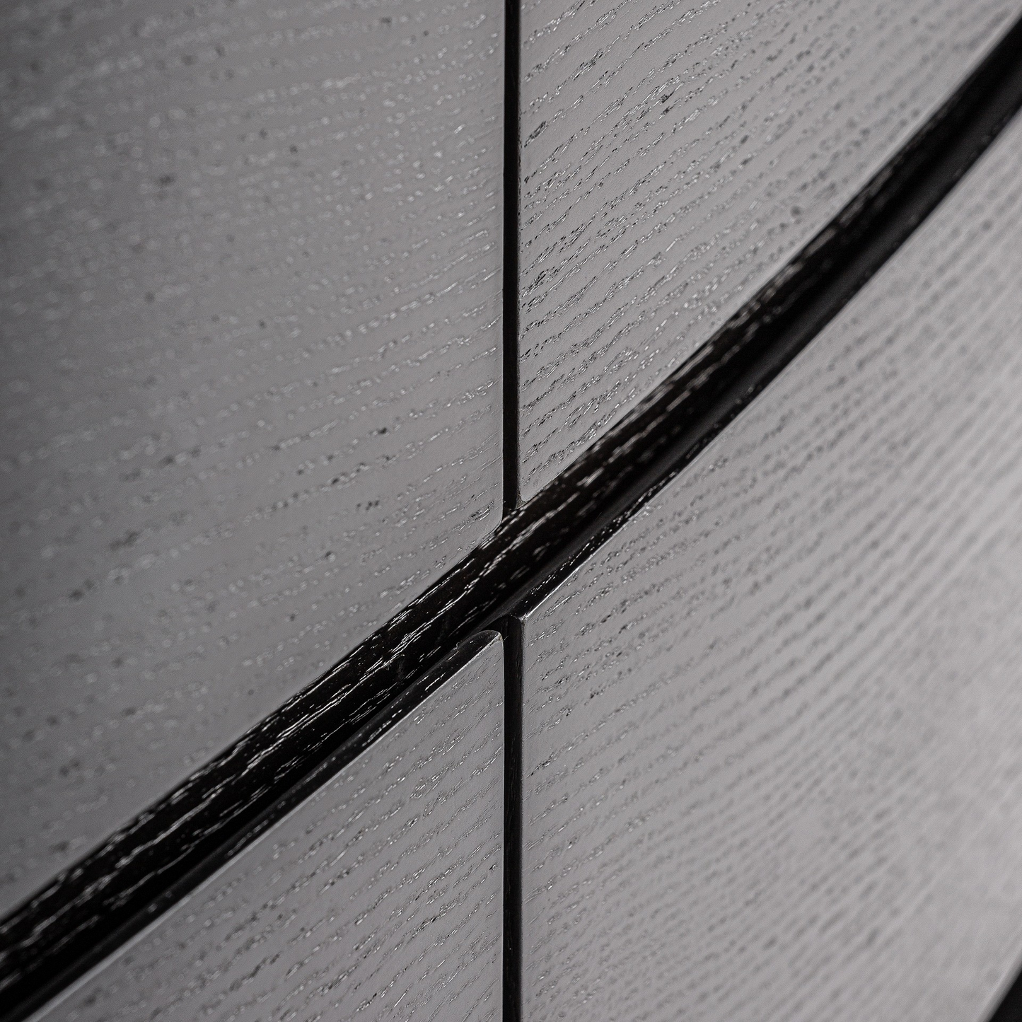 ISOLA CHEST OF DRAWERS