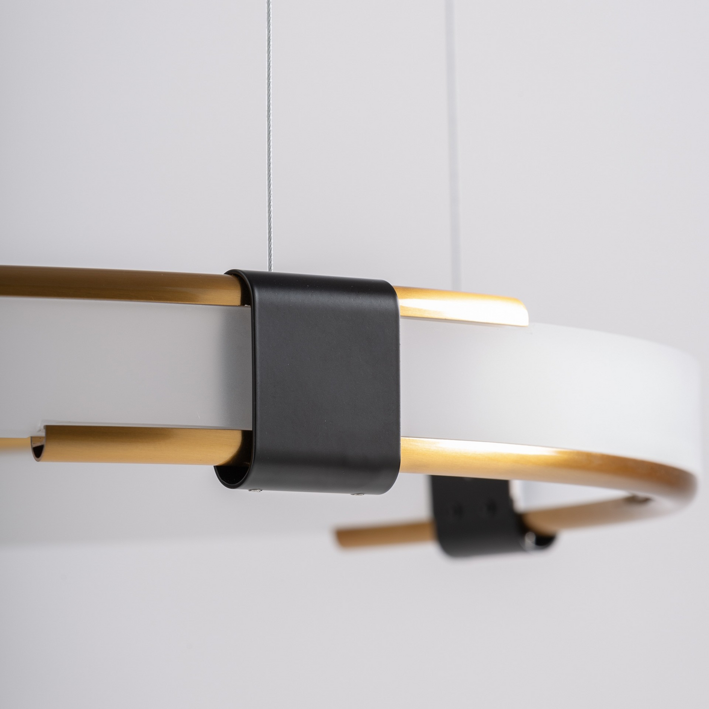 ТАВАННА ЛАМПА