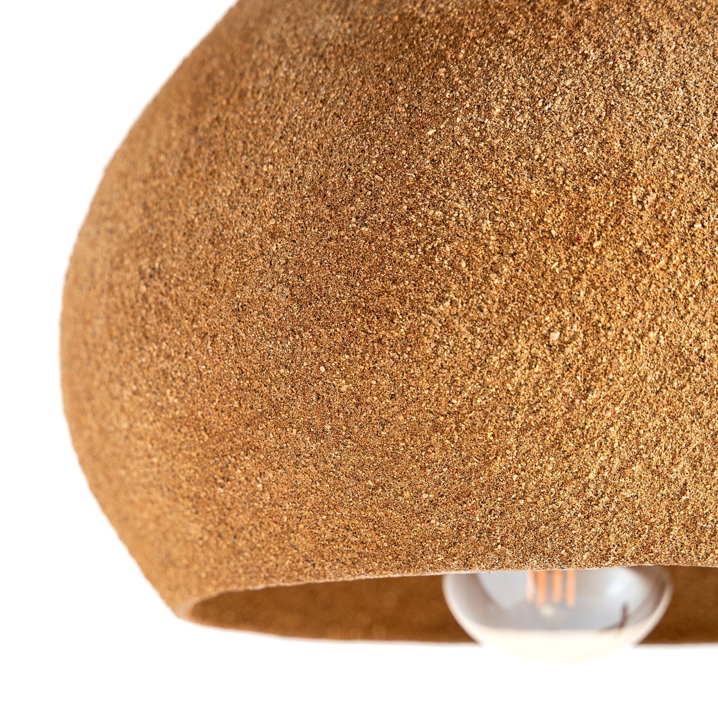 ПОДЪГНАТА ТАВАННА ЛАМПА