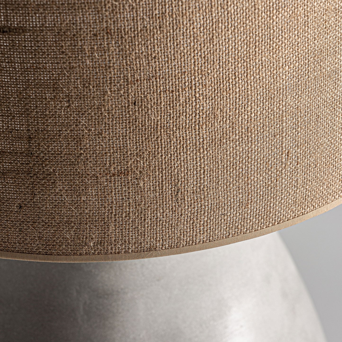 LOGRIAN TABLE LAMP