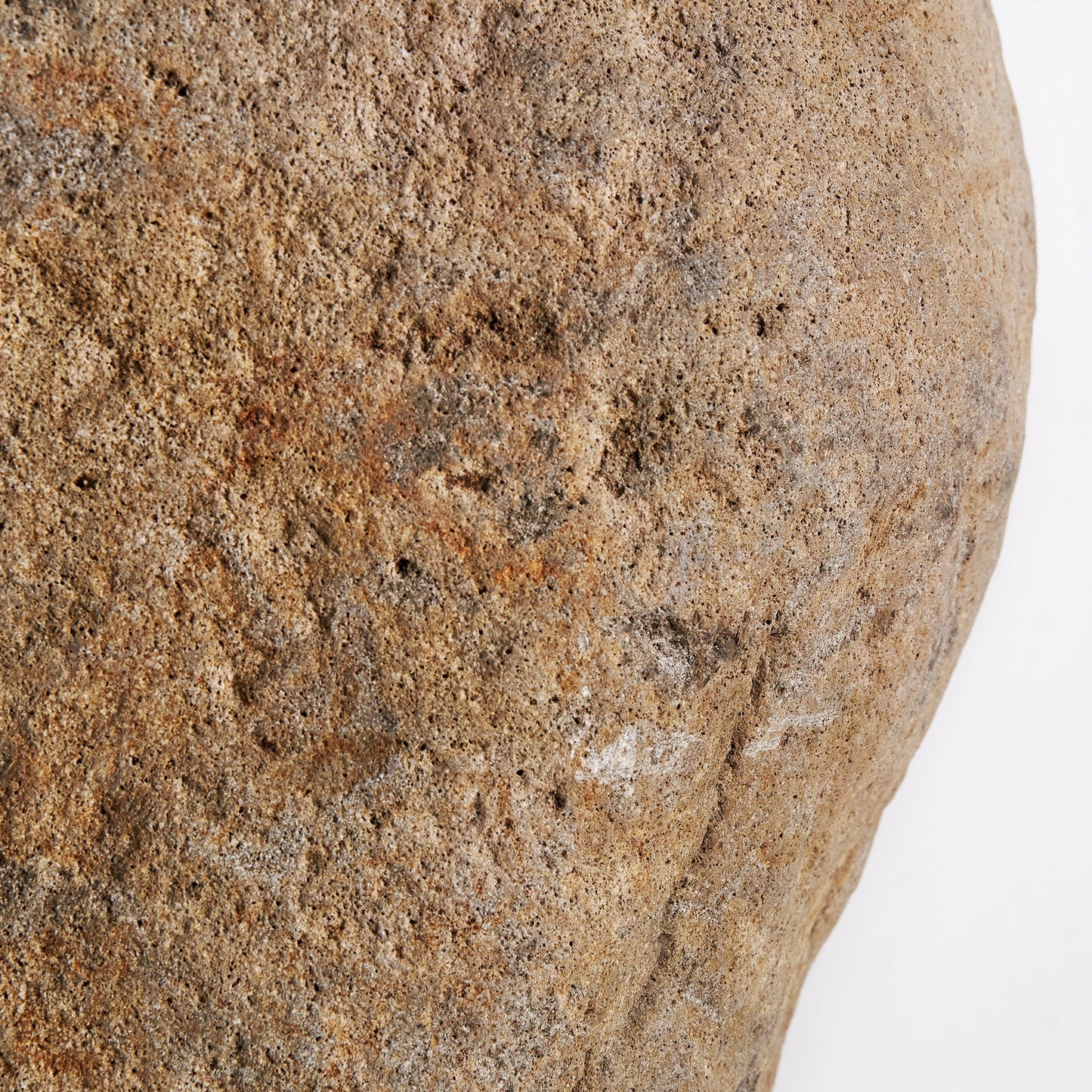 КАМЕННА МИВКА ESCORPIÓN