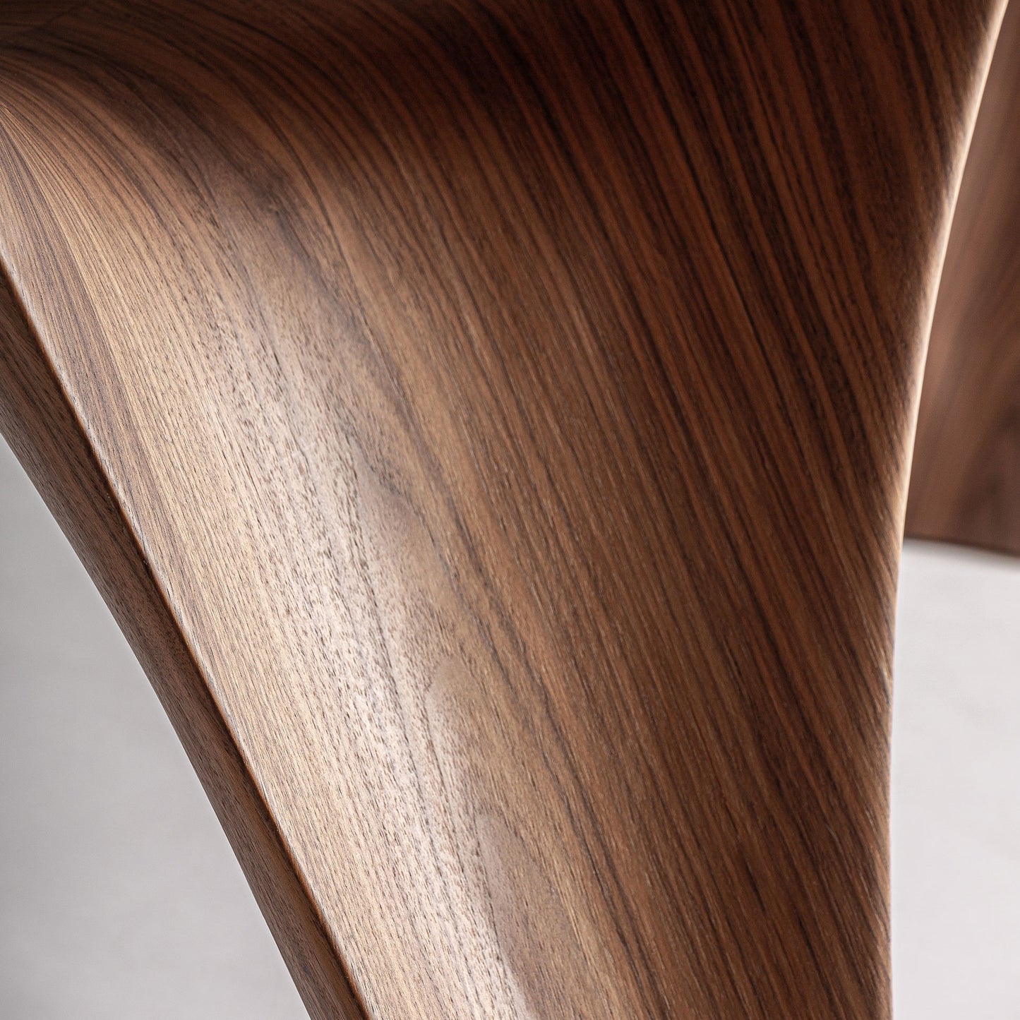 ТРАПЕЗАРНА МАСА BILZEN*280