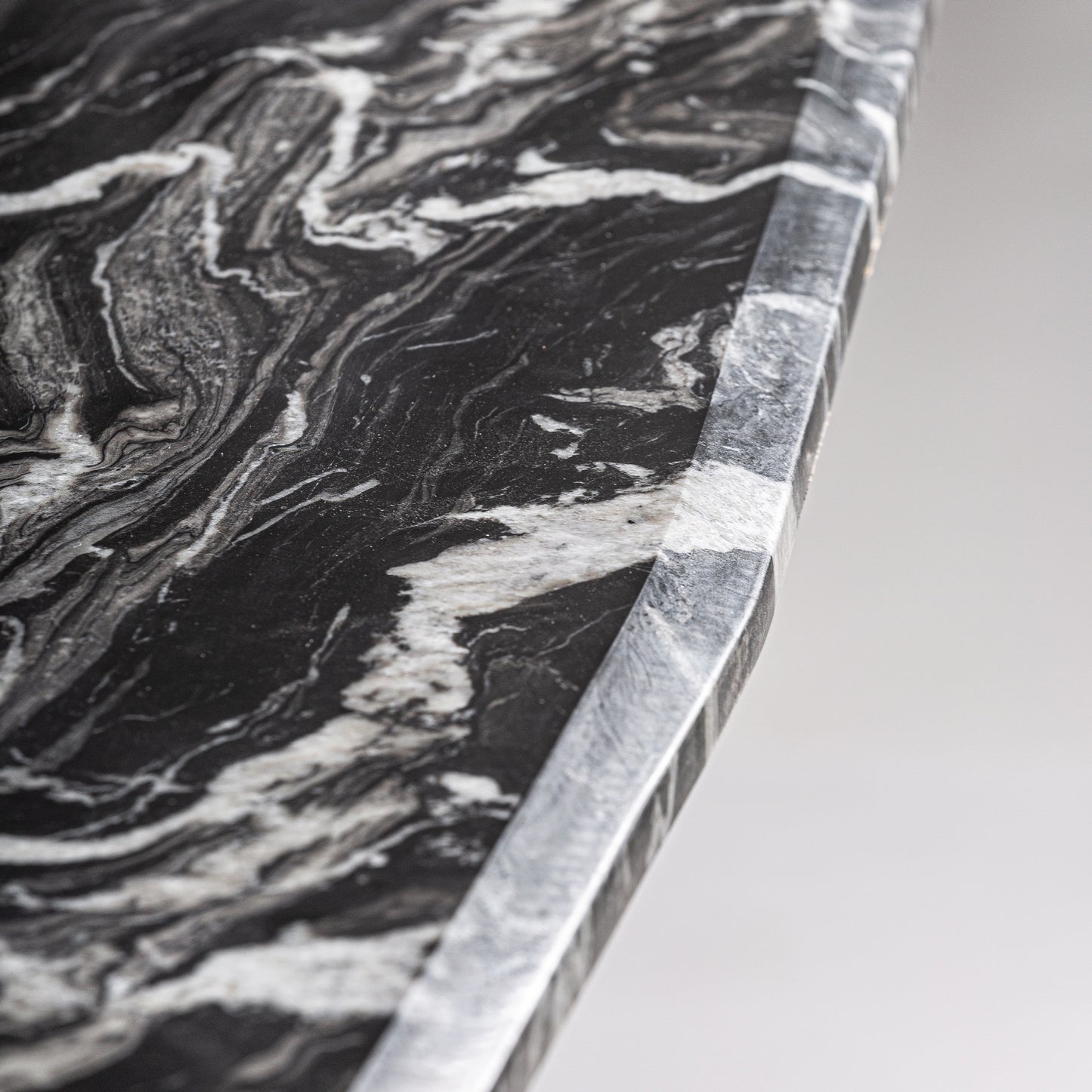 GAUTBYMARBLE DINING TABLE