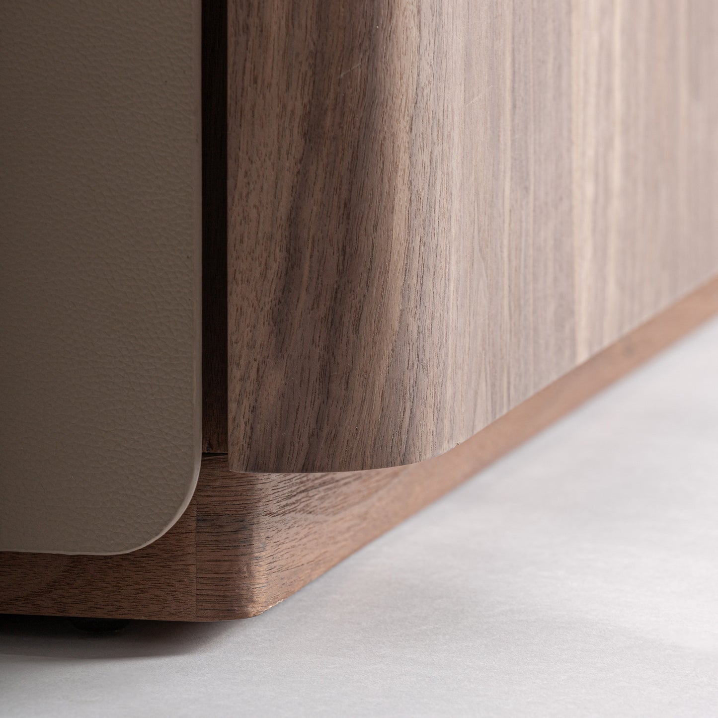 VIZILLE BEDSIDE TABLE