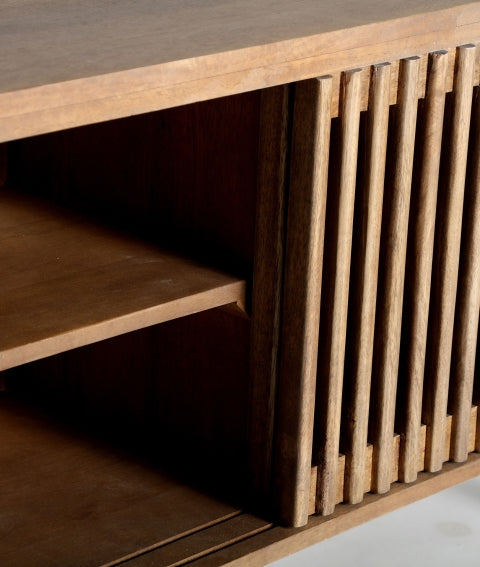 СТОЙКА ЗА ТВ TREVOUX