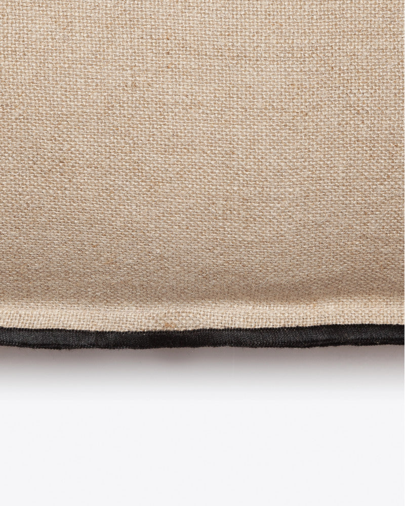 КАЛЪФКА ЗА ВЪЗГЛАВНИЦА PAWAI