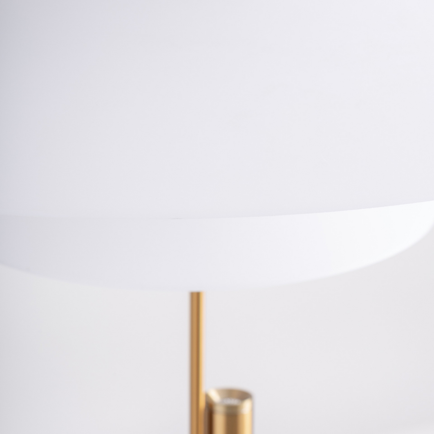 ТАВАННА ЛАМПА