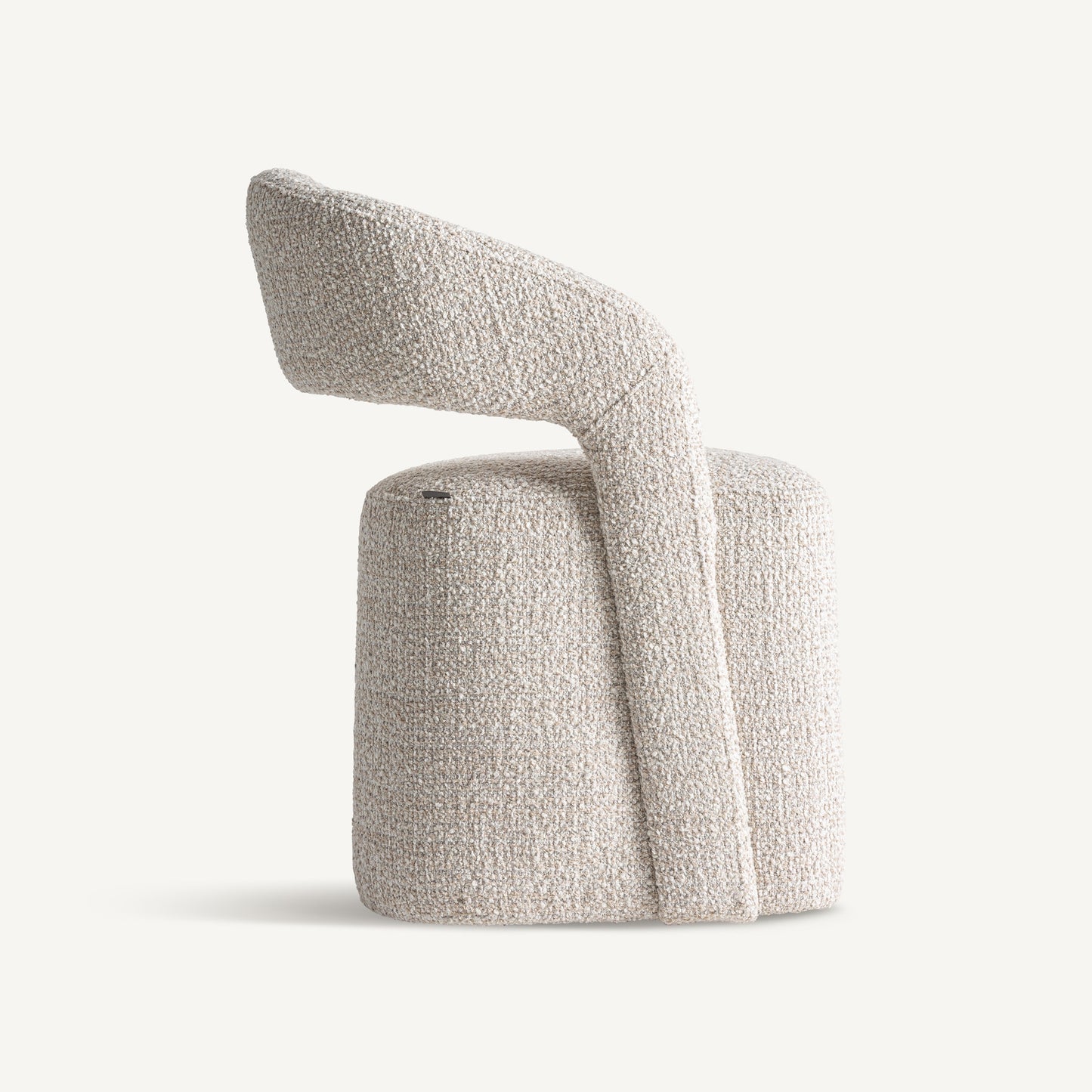 BESNE CHAIR