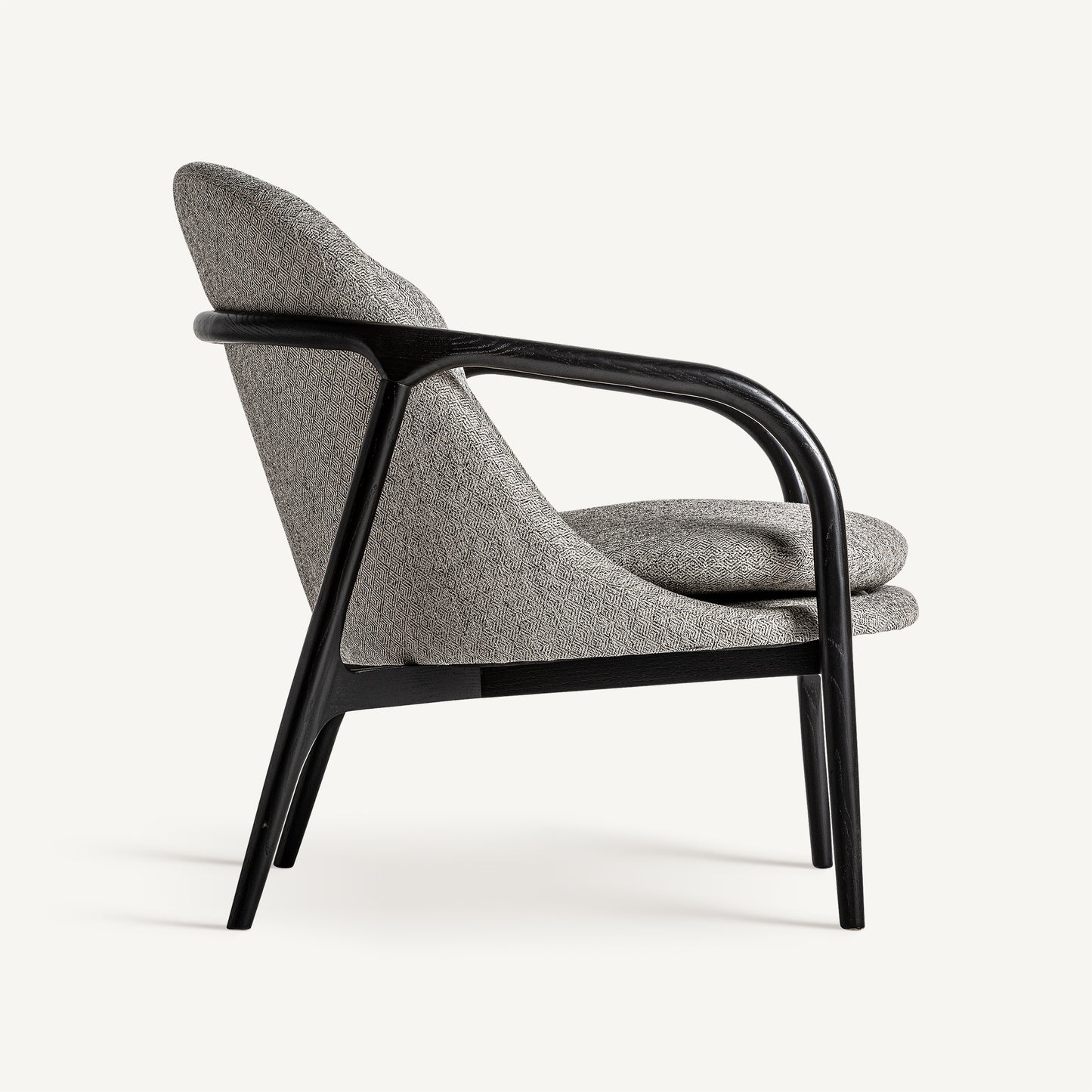 THALFANG ARMCHAIR