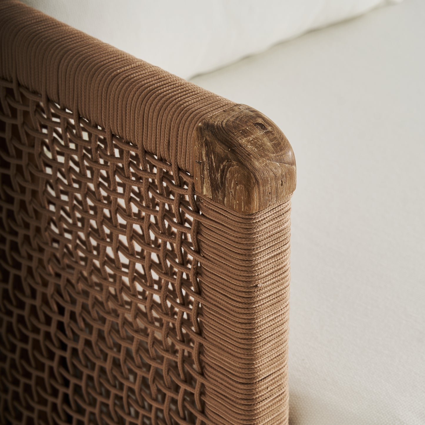 Градински диван Трена