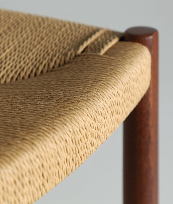 Стол Зелхем