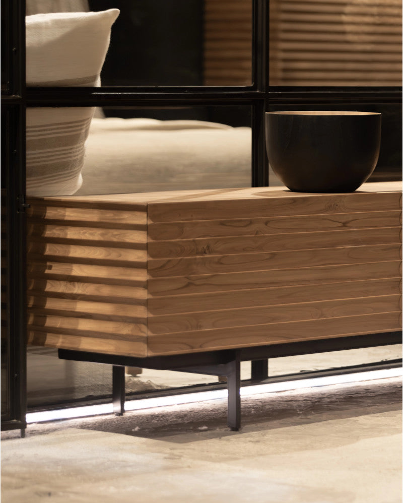 ТВ ШКАФЧЕ TAMAN *240 