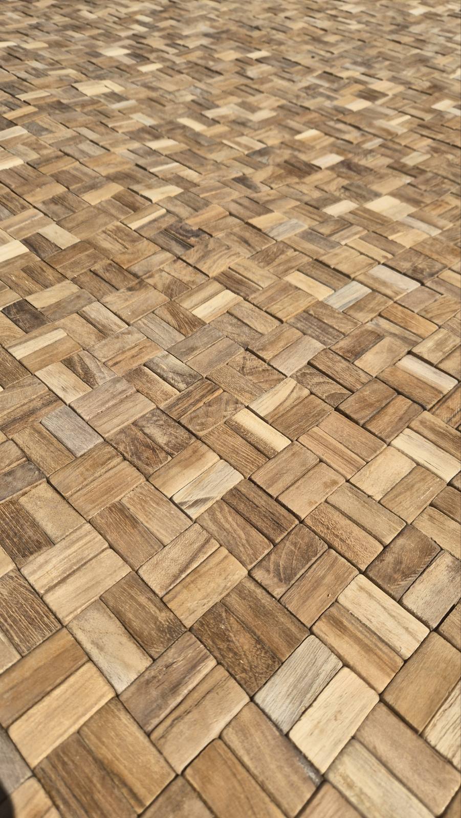 КИЛИМ ОТ ТИК