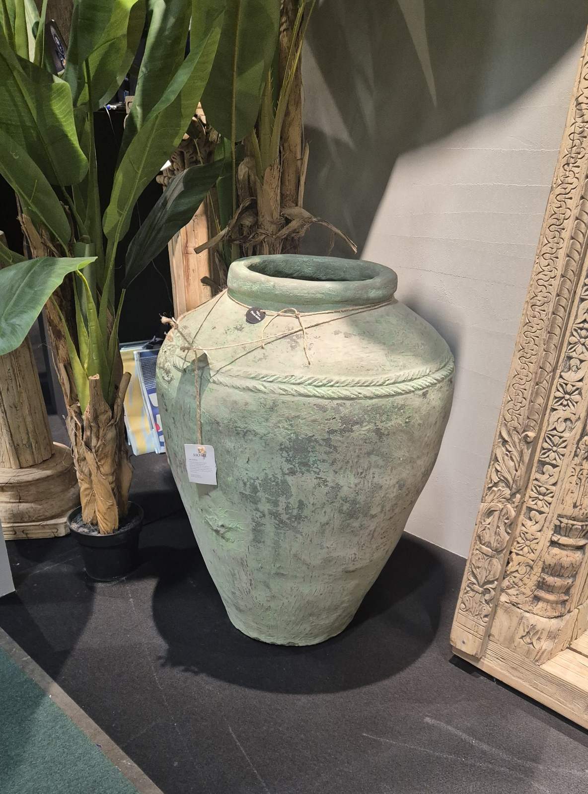 АМФОРА СЪС ЗЕЛЕНА ПАТИНА 72 см