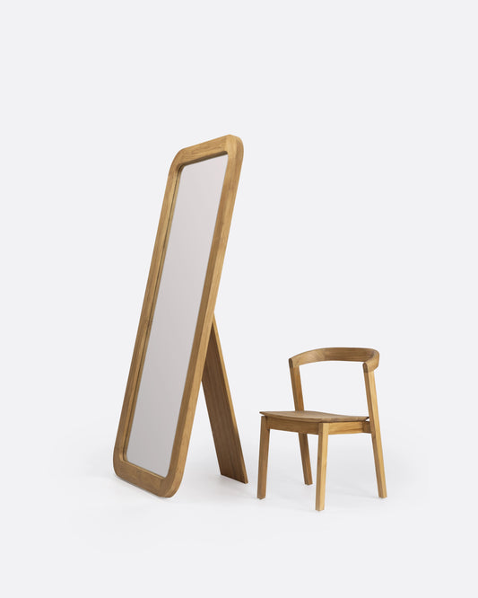 СТОЯЩО ОГЛЕДАЛО ОТ ТИК*190