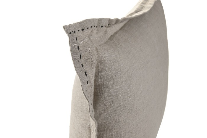 LINEN CUSHION